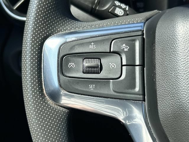 Used 2023 Chevrolet Blazer LT w/ Convenience Package FWD image 33