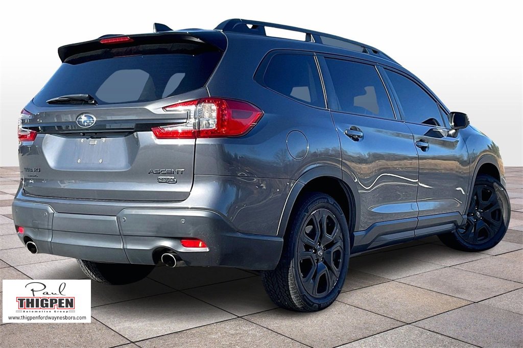 Used 2023 Subaru Ascent Onyx Edition image 12