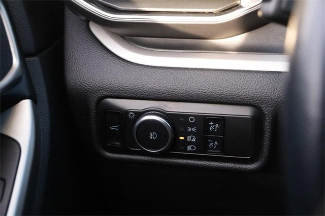 Certified 2023 Ford Explorer XLT w/ Equipment Group 202A image 21