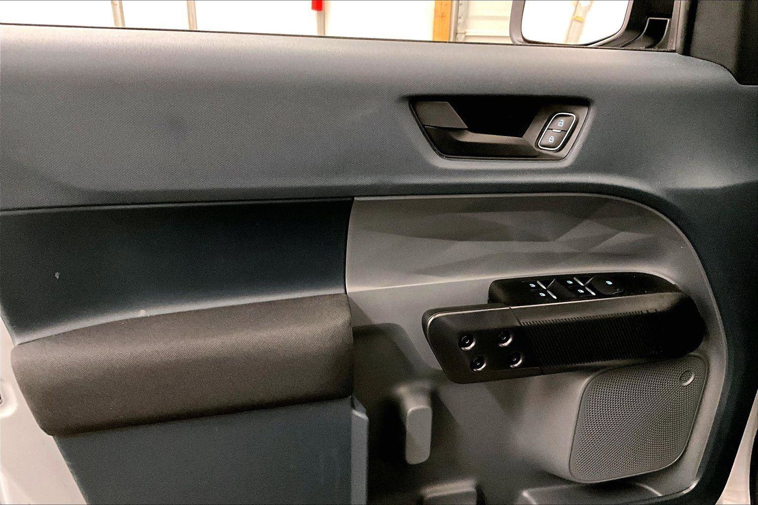 Certified 2025 Ford Maverick XL w/ Equipment Group 102A image 22