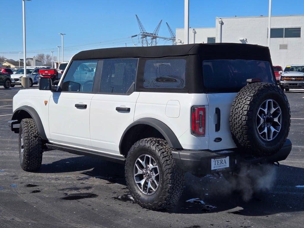 Certified 2023 Ford Bronco Badlands AWD/4WD image 18