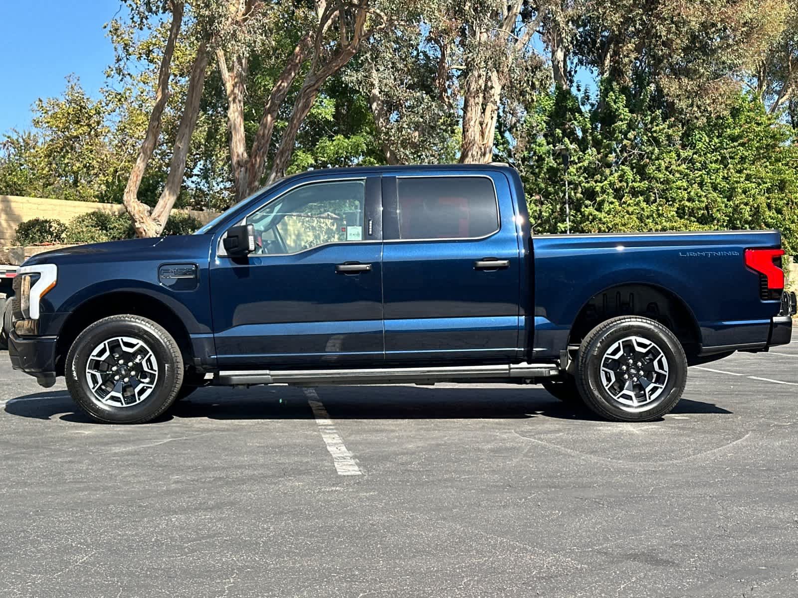 Certified 2023 Ford F150 Lightning XLT w/ Max Trailer Tow Package AWD/4WD image 5