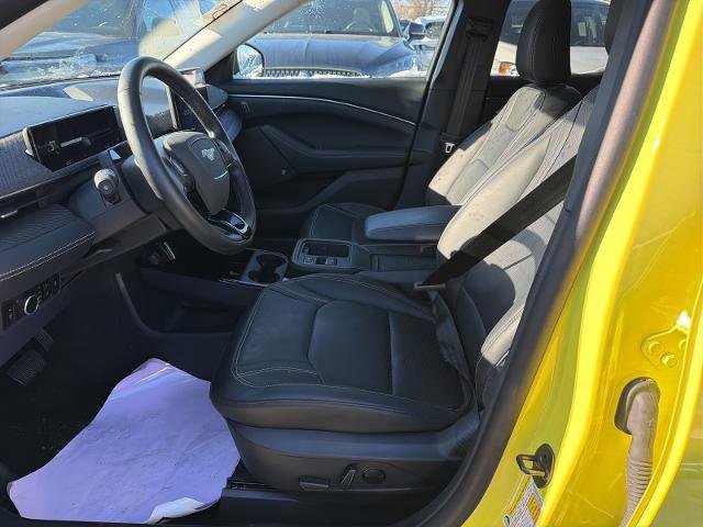 Certified 2025 Ford Mustang Mach-E Premium image 15