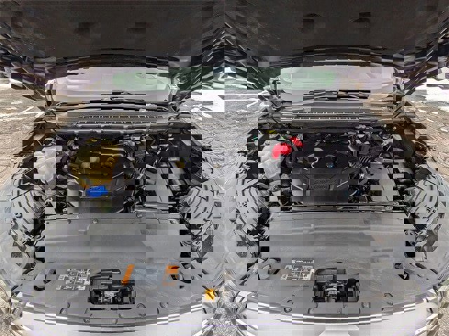 Certified 2018 Ford Edge Titanium w/ Equipment Group 301A image 38