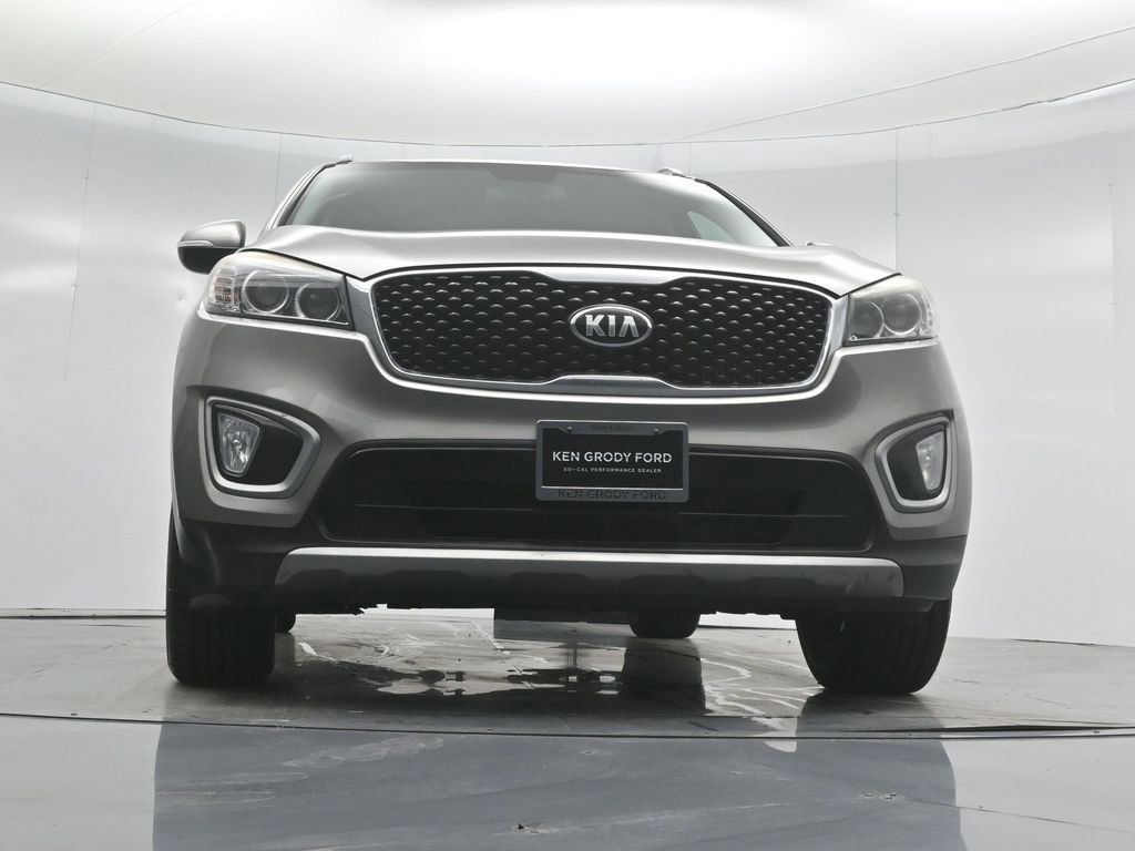 Used 2017 Kia Sorento EX image 45