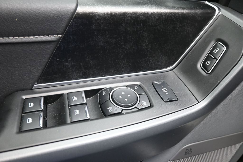 Certified 2023 Ford F350 XLT w/ Black Appearance Package AWD/4WD image 12