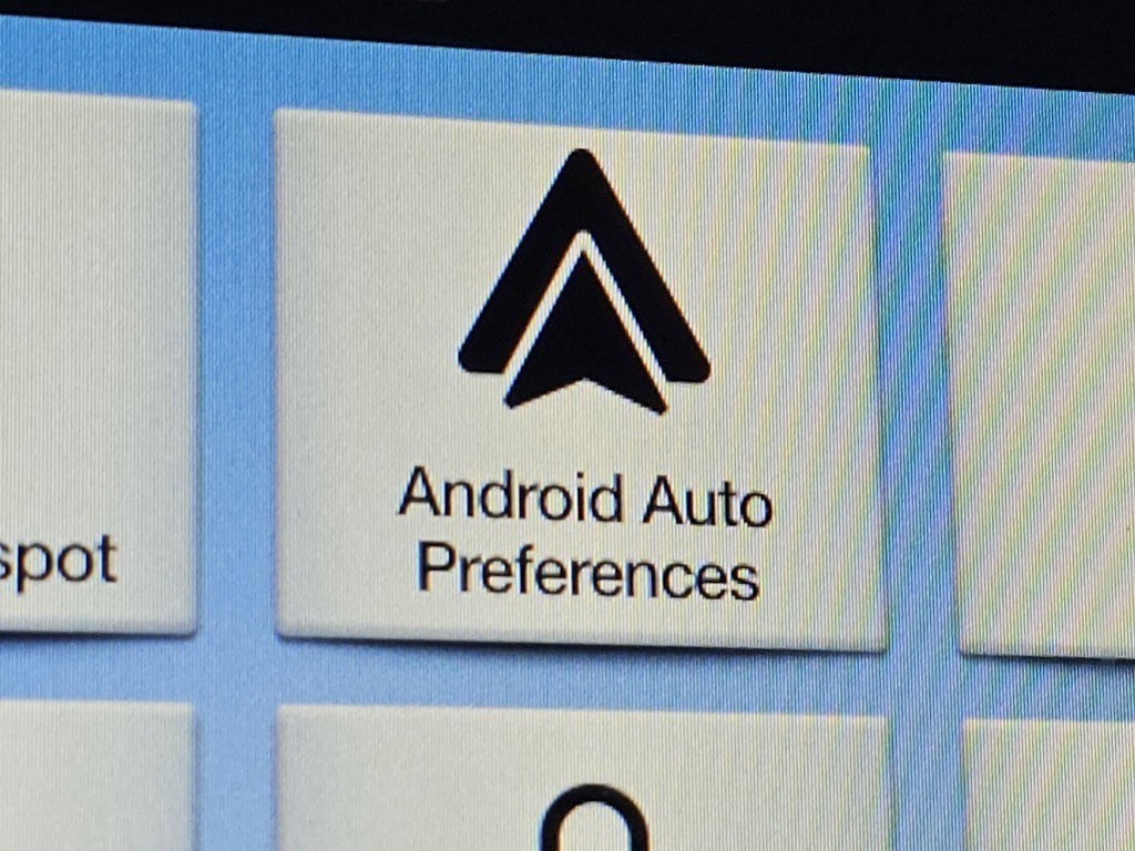 Certified 2019 Ford Expedition Max XLT w/ Equipment Group 202A image 28