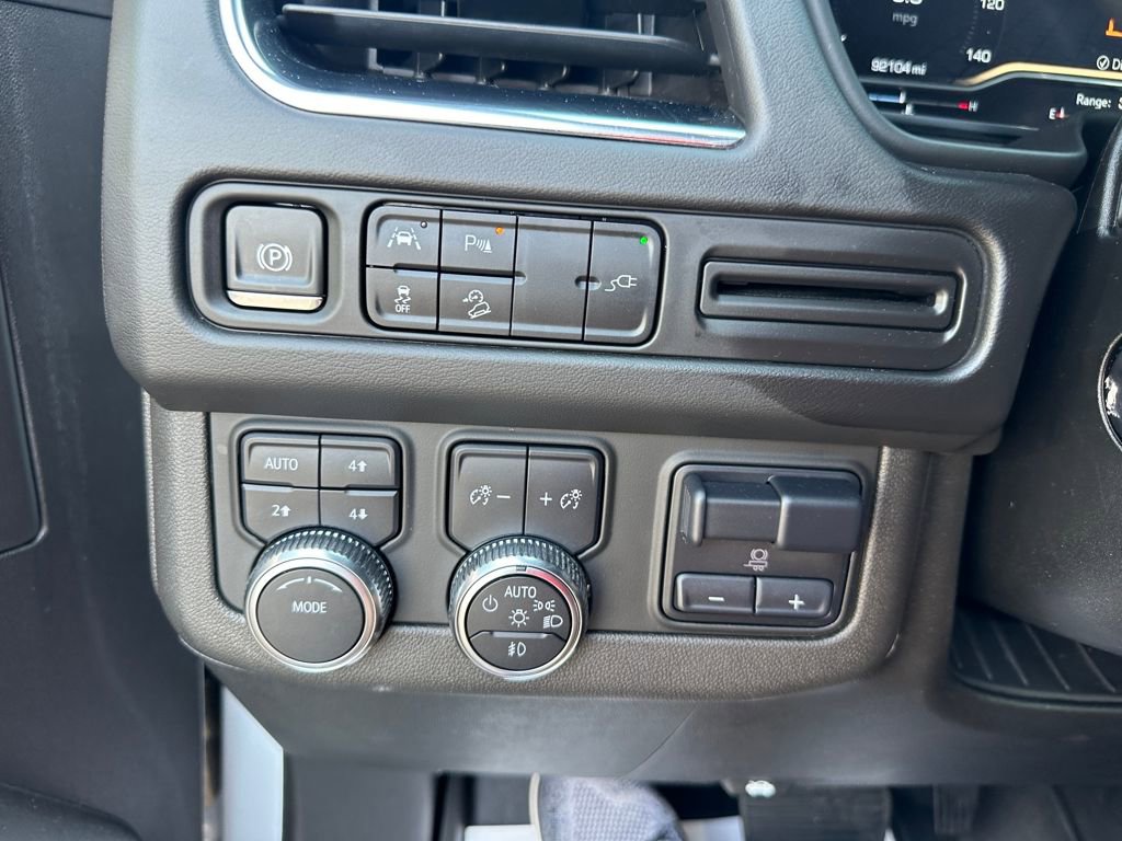 Used 2022 GMC Yukon AT4 w/ Max Trailering Package image 16