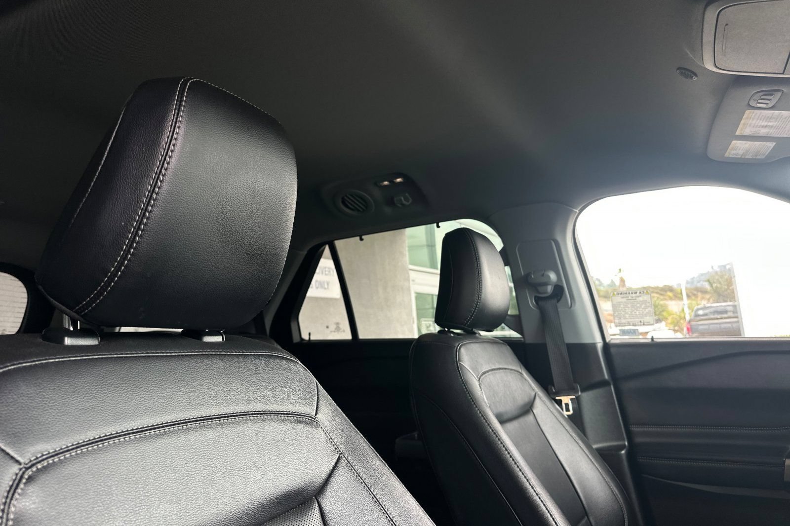 Certified 2024 Ford Explorer Limited AWD/4WD image 17