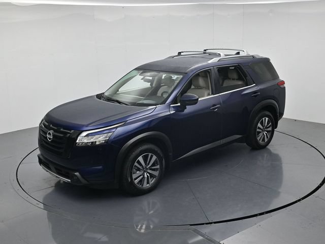 Used 2023 Nissan Pathfinder SL FWD image 46