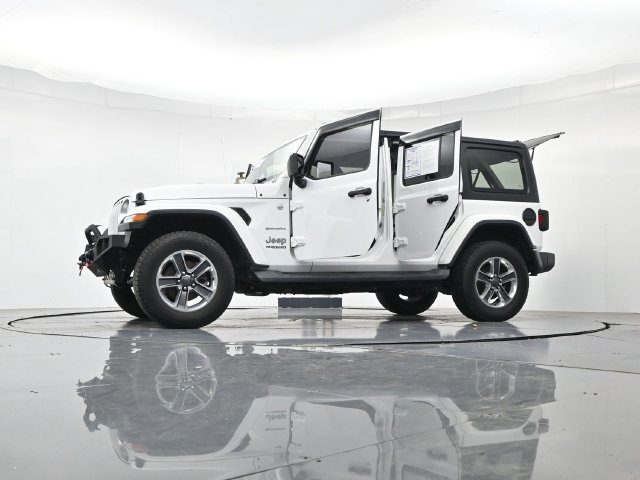 Used 2018 Jeep Wrangler Unlimited Sahara AWD/4WD image 48