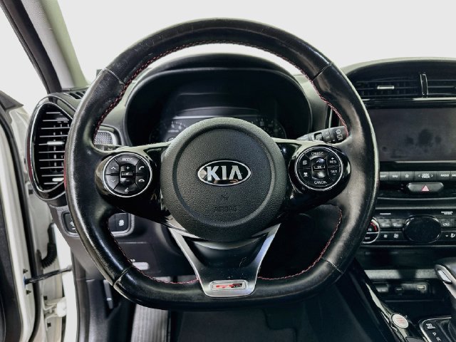 Used 2020 Kia Soul GT-Line Turbo FWD image 14