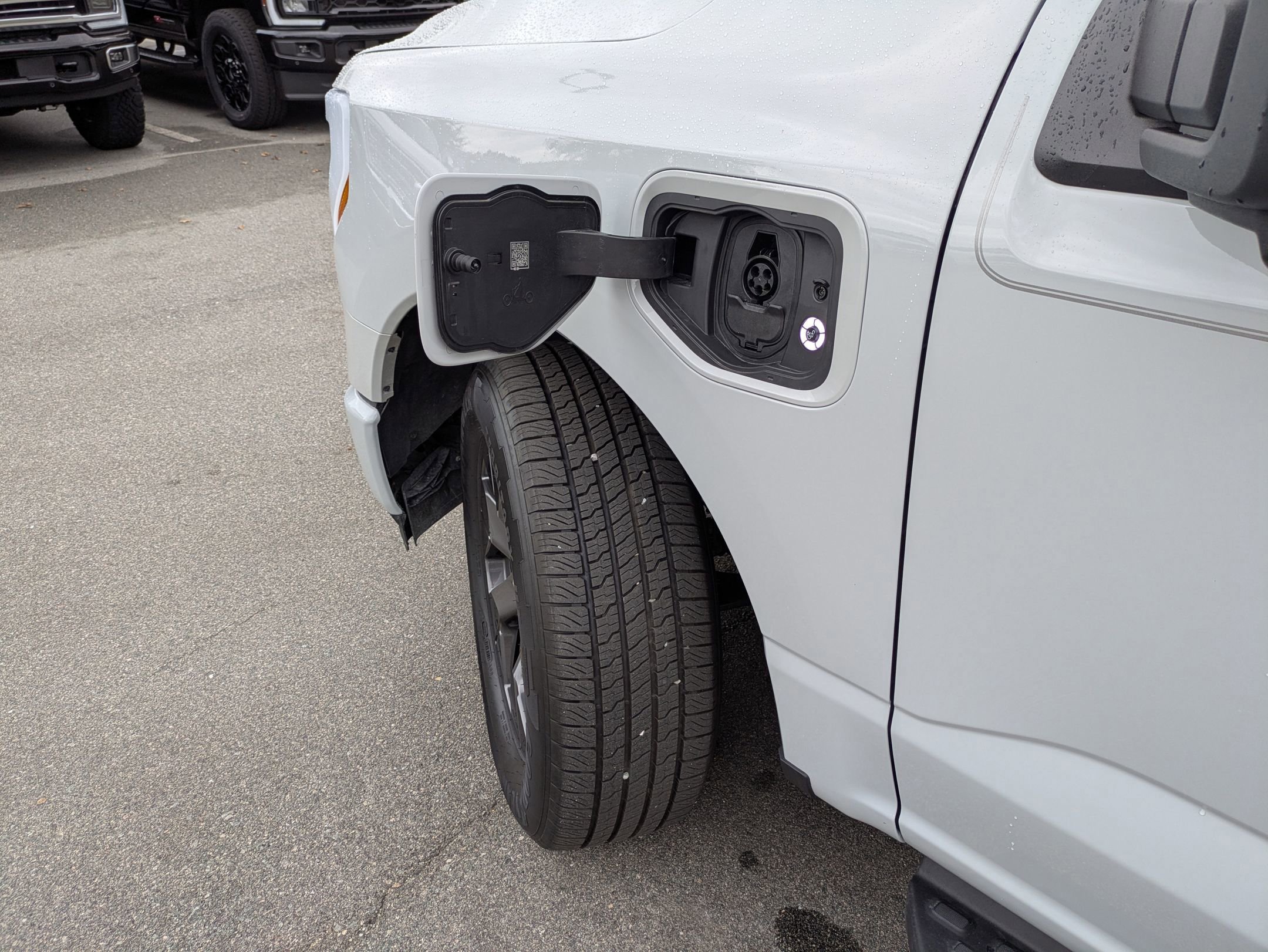 Certified 2024 Ford F150 Lightning XLT image 14