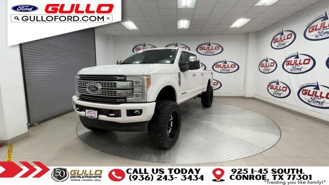 Certified 2017 Ford F250 Platinum w/ Platinum Ultimate Package AWD/4WD image 5