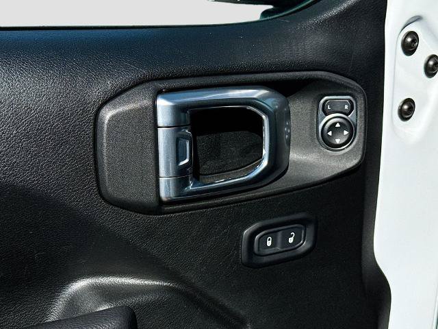 Used 2023 Jeep Wrangler Sport AWD/4WD image 15
