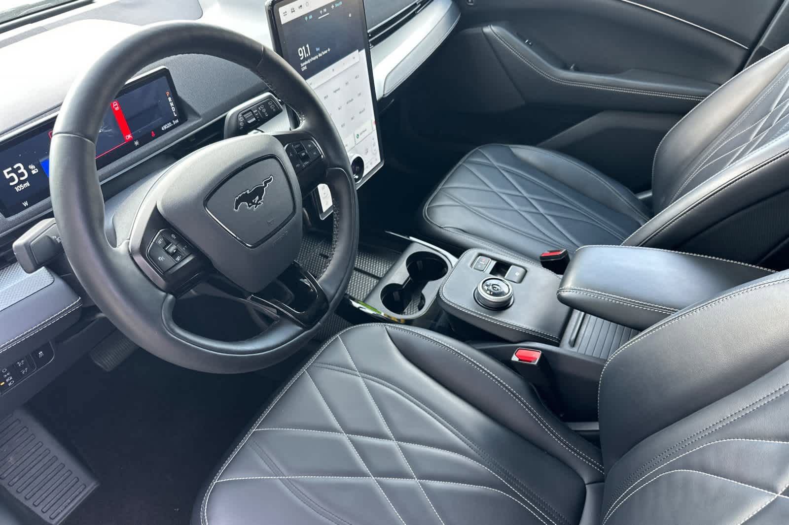 Certified 2021 Ford Mustang Mach-E Select w/ Comfort/Appearance Package image 12