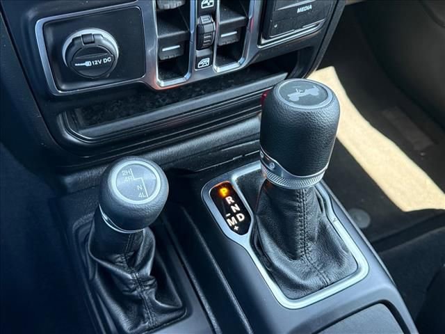Used 2020 Jeep Wrangler Unlimited Sport AWD/4WD image 17