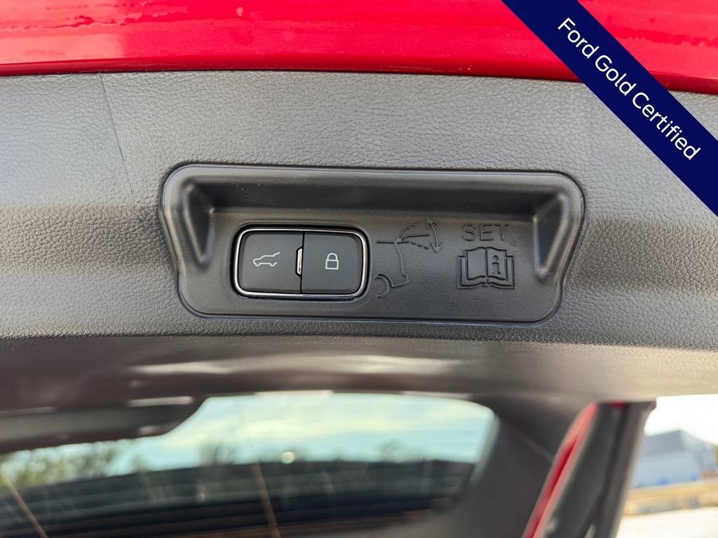 Certified 2025 Ford Explorer ST-Line w/ Premium Package image 30