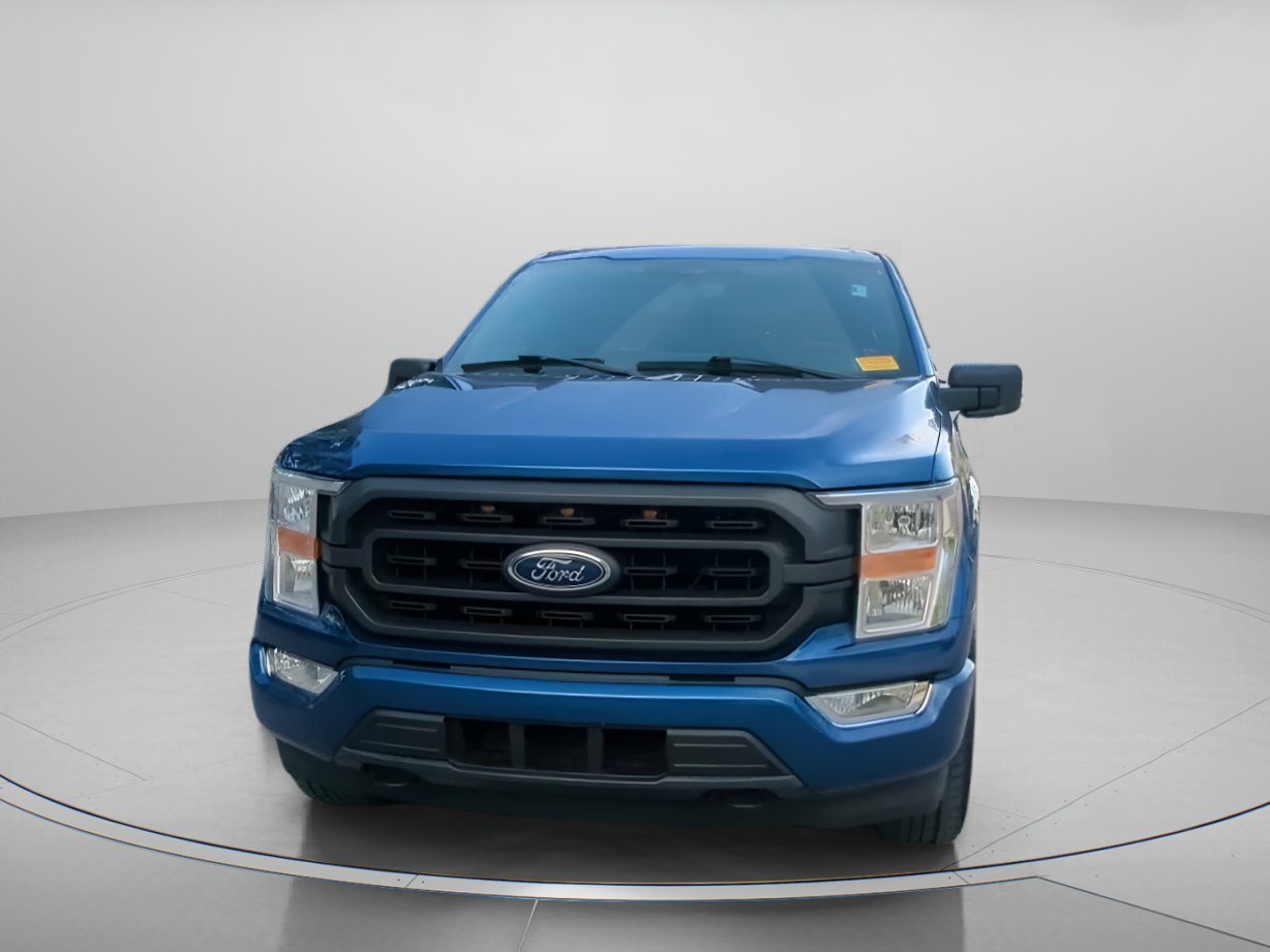 Certified 2022 Ford F150 XLT w/ Equipment Group 301A Mid AWD/4WD image 5