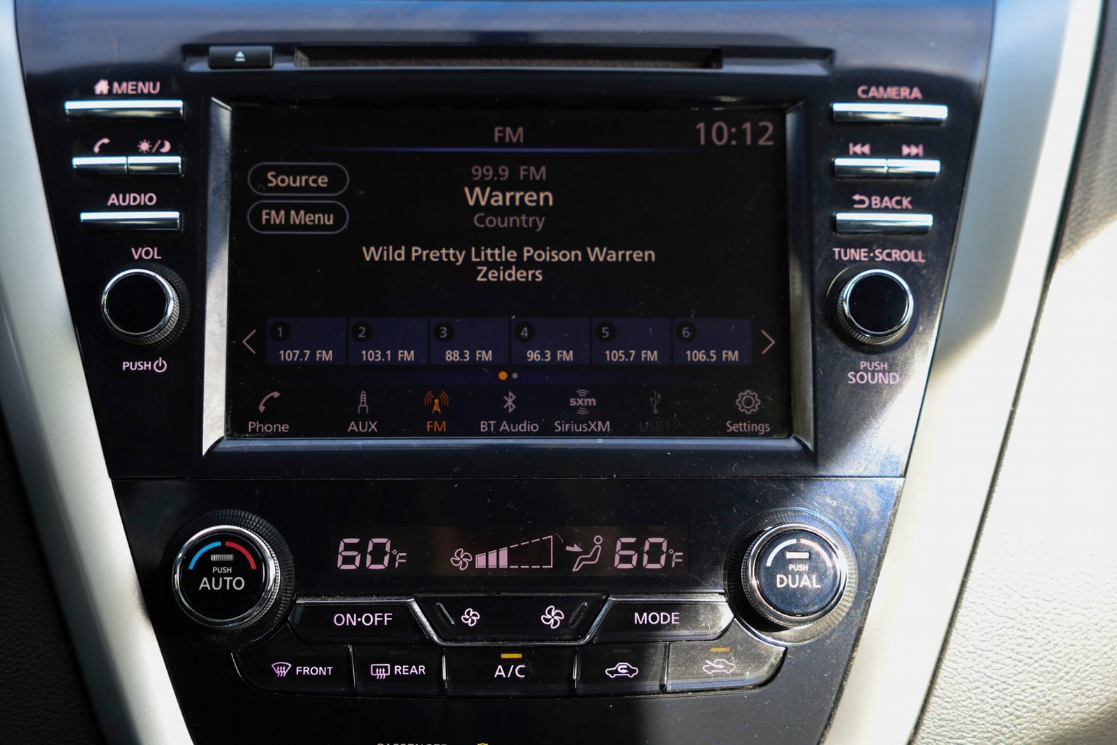 Used 2019 Nissan Murano S image 22