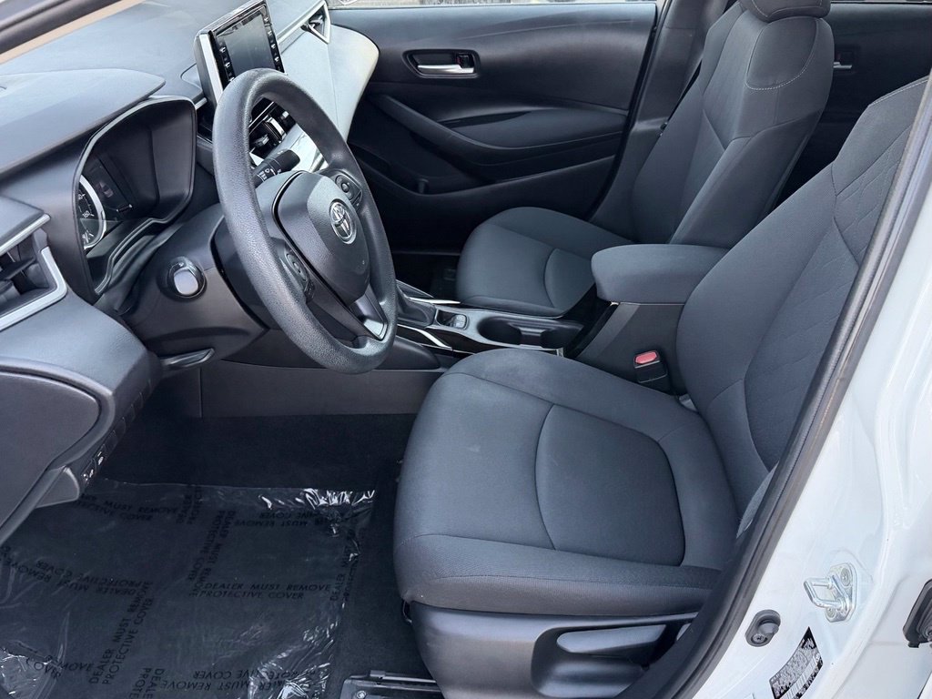 Used 2020 Toyota Corolla LE FWD image 15