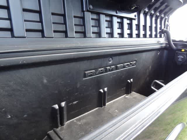 Used 2022 RAM 1500 Limited AWD/4WD image 21