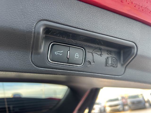 Certified 2025 Ford Explorer ST image 19