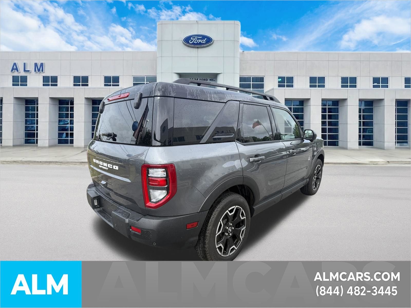 Certified 2025 Ford Bronco Sport Outer Banks w/ Outer Banks Tech Package+ AWD/4WD image 6