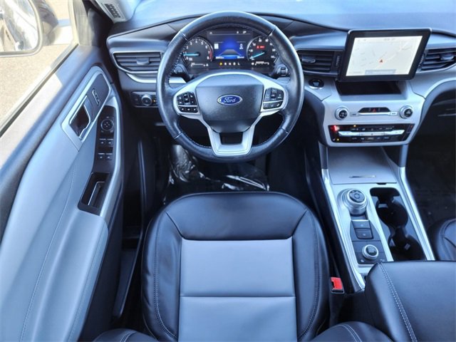 Certified 2022 Ford Explorer XLT w/ Equipment Group 202A image 13
