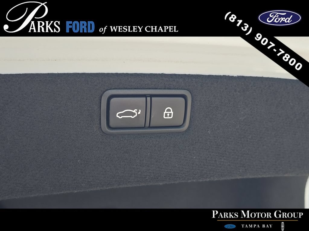 Used 2020 Genesis G80 3.3T Sport RWD image 9
