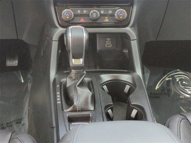 Certified 2025 Ford Ranger Lariat w/ Black Appearance Package image 19