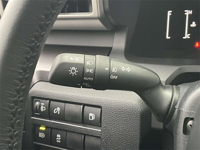 Used 2025 Toyota 4Runner SR5 image 25