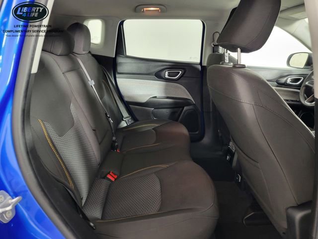 Used 2022 Jeep Compass Sport image 17