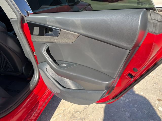 Used 2022 Audi A5 2.0T Premium image 13