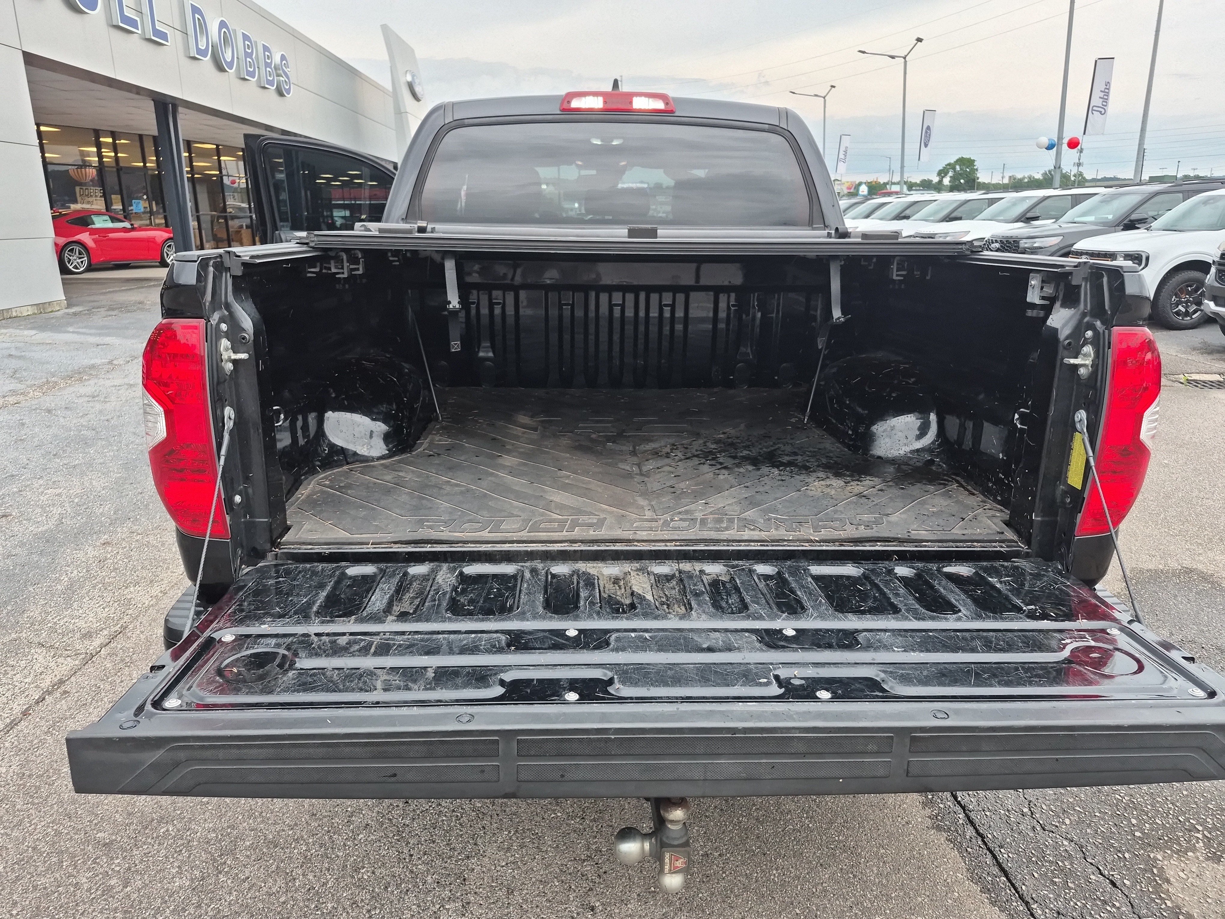 Used 2020 Toyota Tundra Platinum AWD/4WD image 9