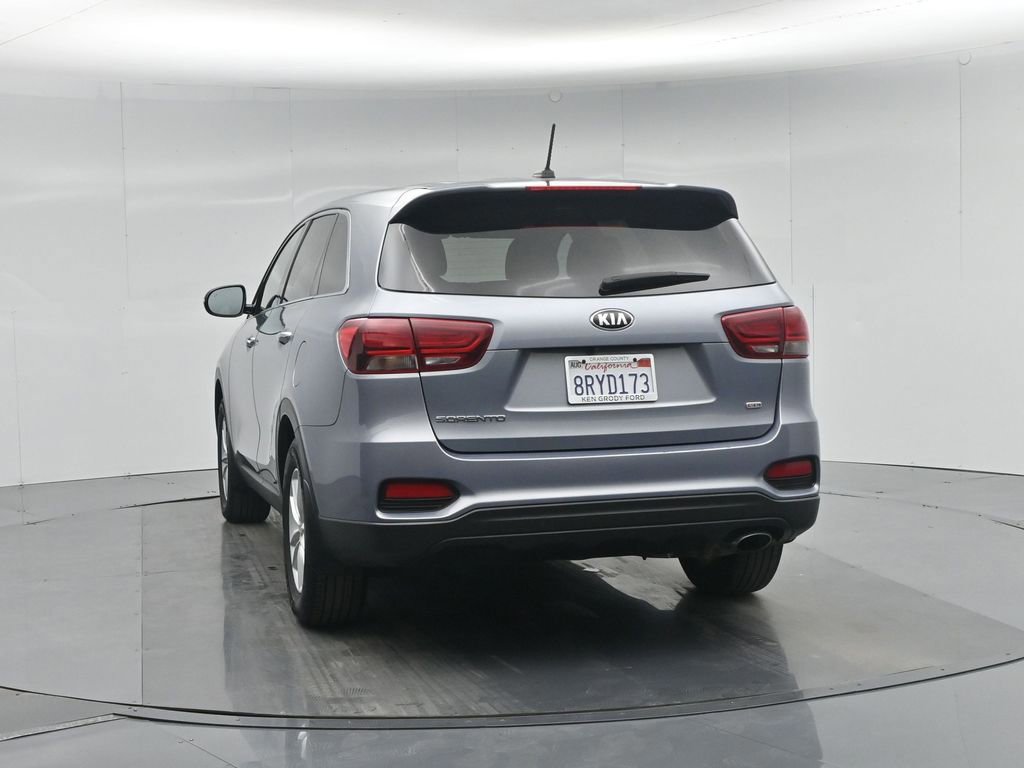 Used 2020 Kia Sorento LX image 19