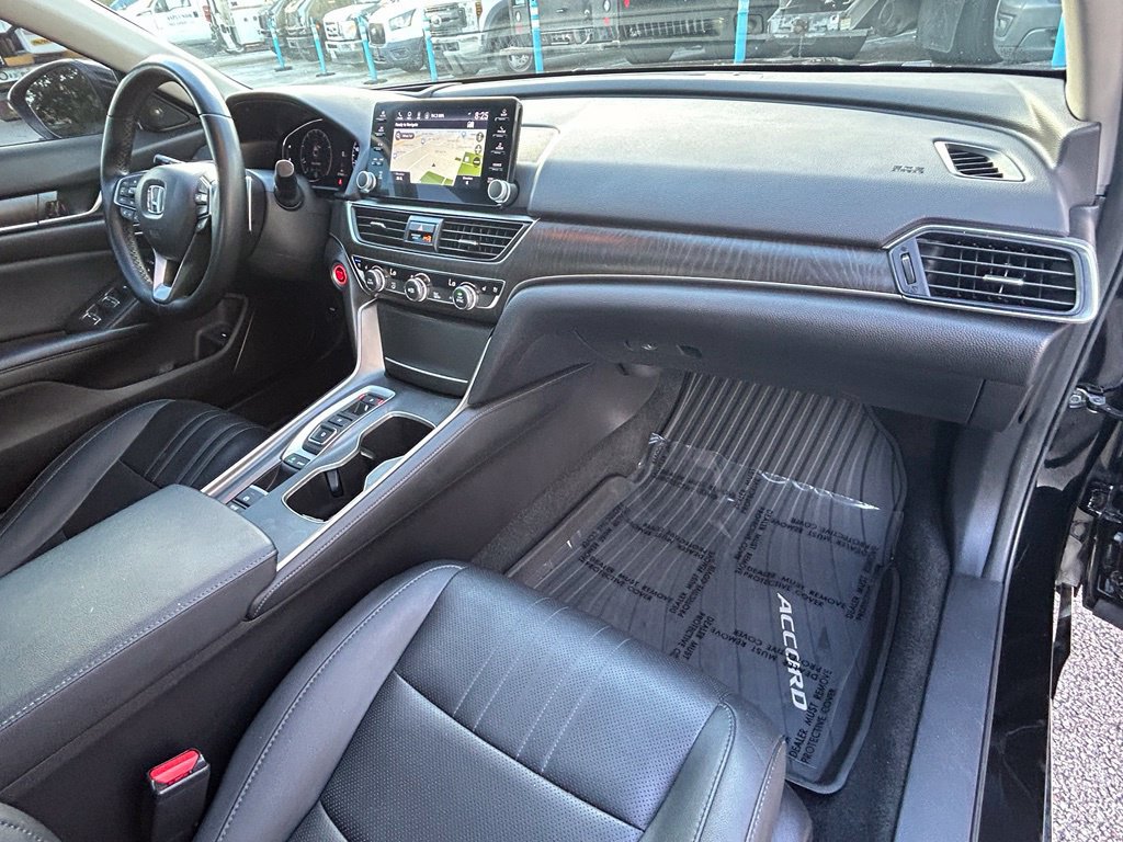 Used 2021 Honda Accord Touring image 27