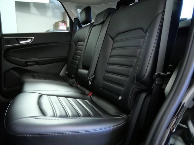 Certified 2024 Ford Edge SEL w/ Convenience Package AWD/4WD image 15