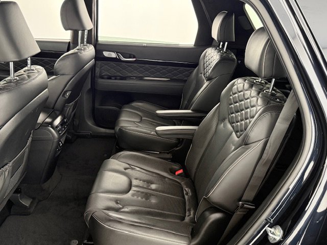 Used 2022 Hyundai Palisade Calligraphy image 21