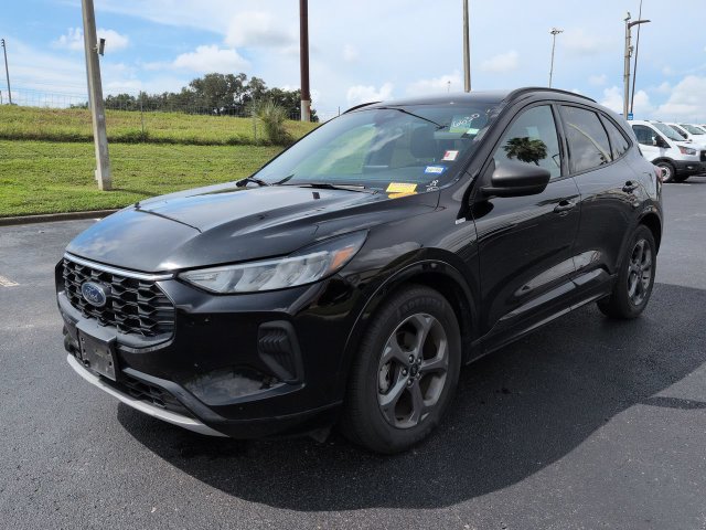Certified 2024 Ford Escape ST-Line FWD image 9