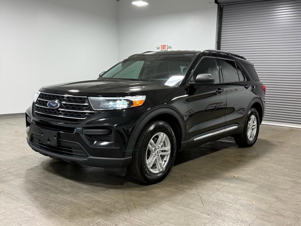 Certified 2023 Ford Explorer XLT image 8