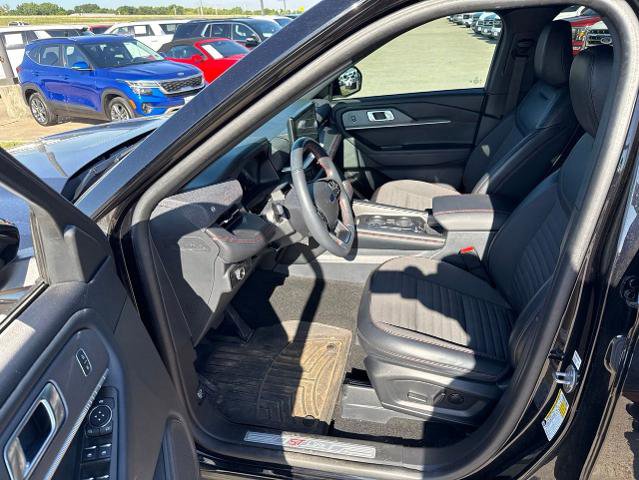 Certified 2025 Ford Explorer ST-Line RWD image 20