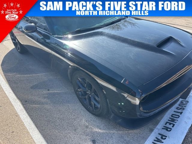 Used 2020 Dodge Challenger R/T w/ Blacktop Package image 3