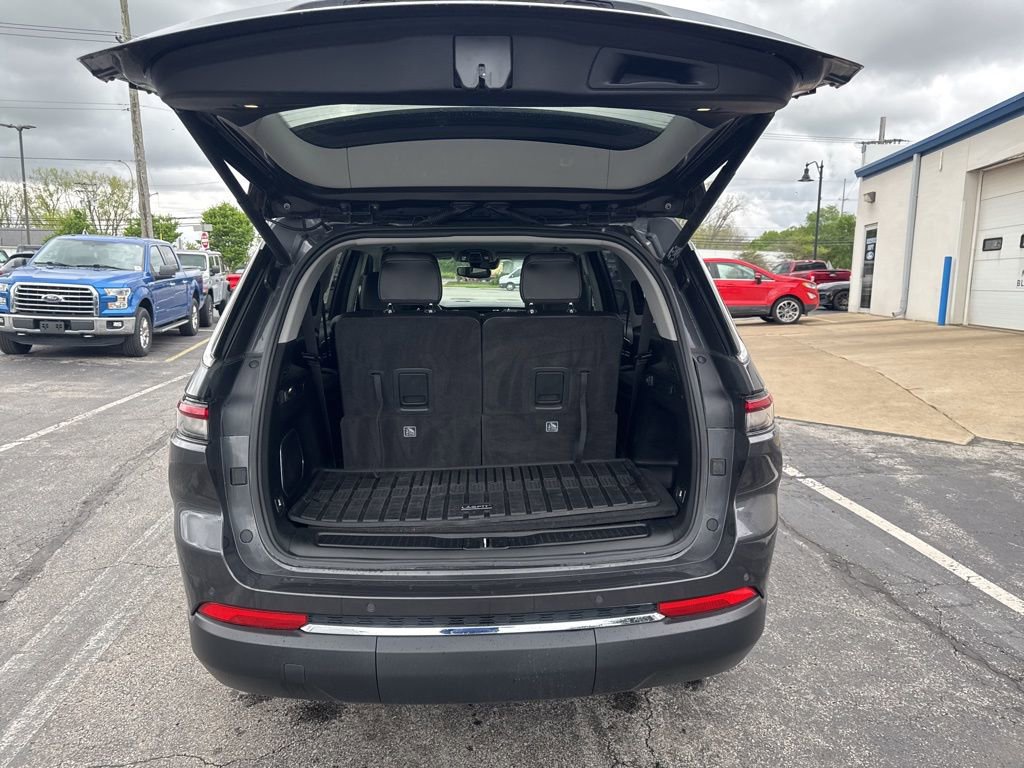 Used 2021 Jeep Grand Cherokee L Limited w/ Trailer Tow Group (B) AWD/4WD image 42