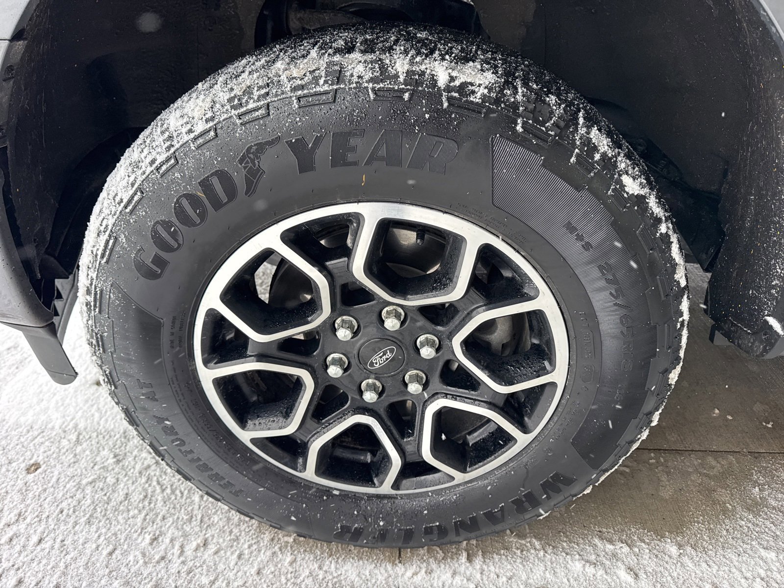 Certified 2022 Ford F150 XLT w/ Equipment Group 302A High image 20