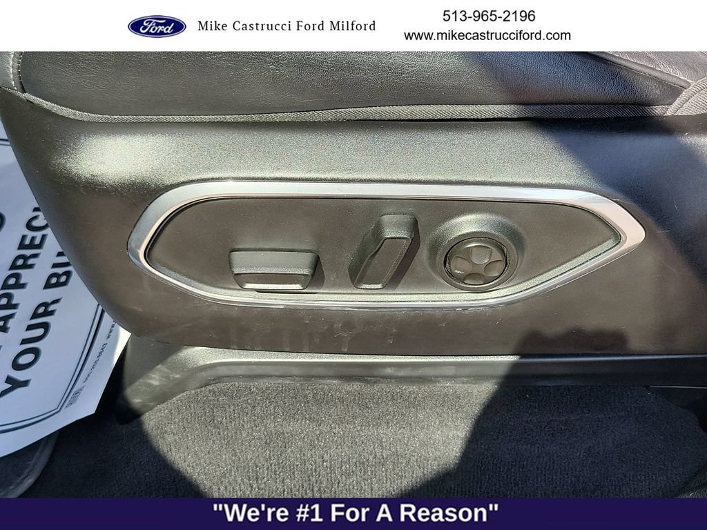 Used 2024 Jeep Wagoneer L Series III w/ Flexible Seating Group AWD/4WD image 23
