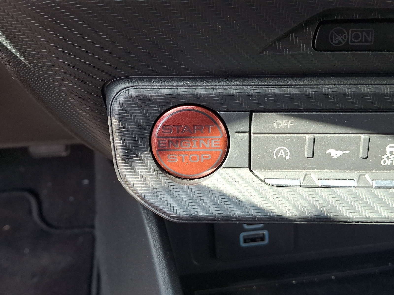 Certified 2025 Ford Mustang GT RWD image 24