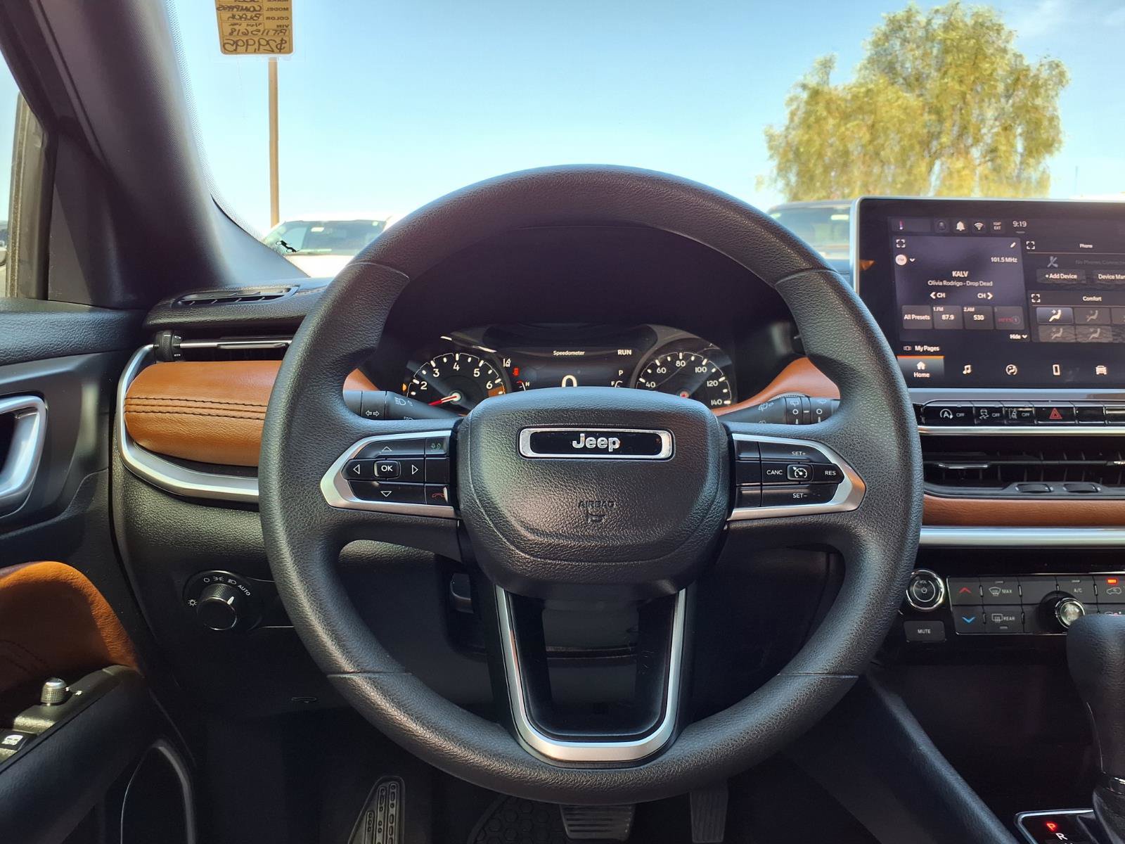 Used 2024 Jeep Compass Sport AWD/4WD image 19