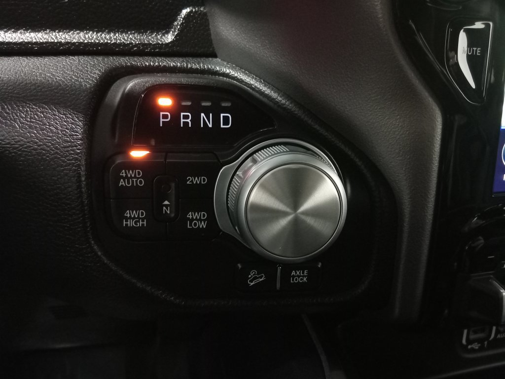 Used 2020 RAM 1500 Laramie w/ Sport Appearance Package AWD/4WD image 25