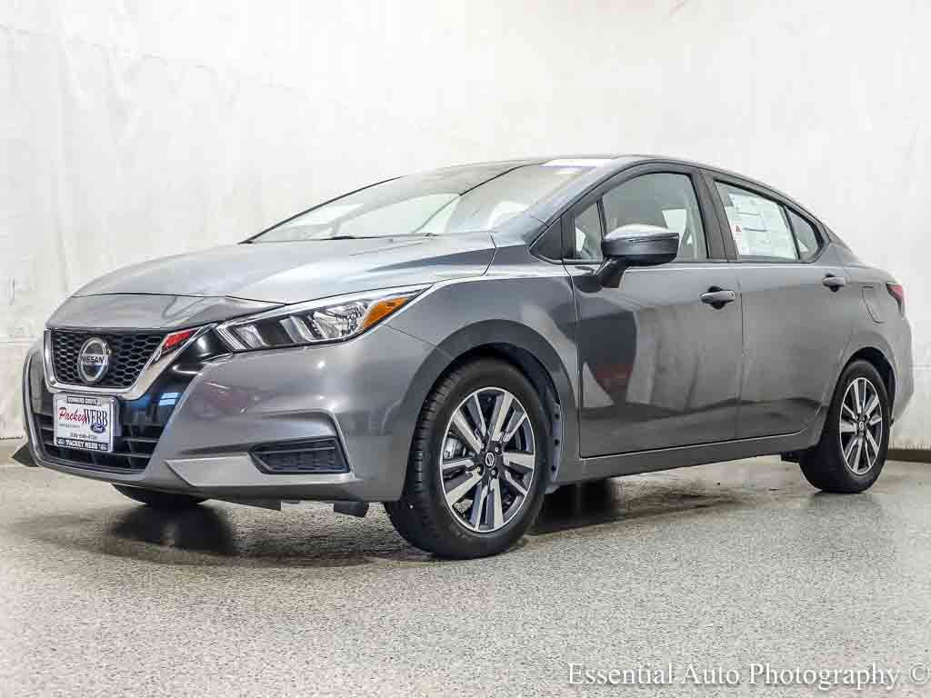 Used 2020 Nissan Versa SV FWD image 2